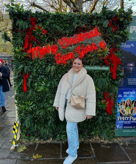 chelsea leigh erotic model pics