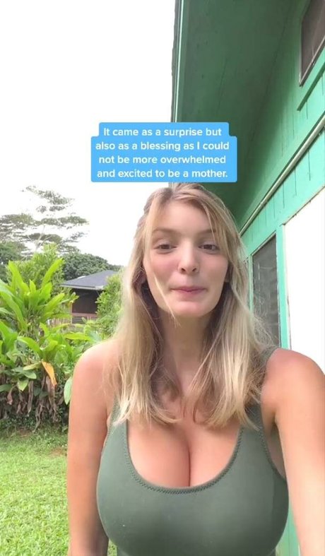 Isabella Abell exclusive actress pictures