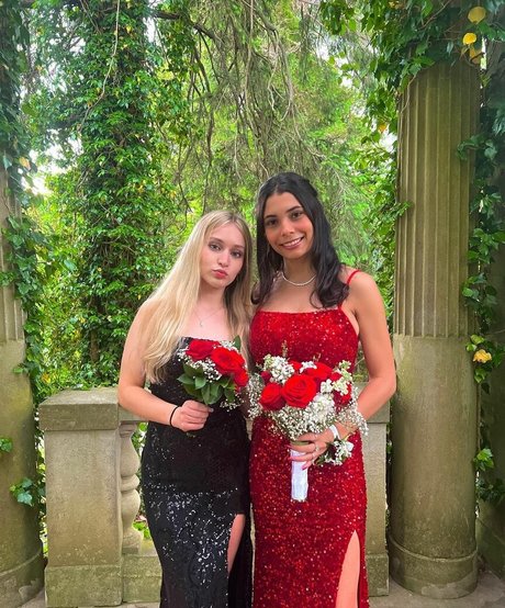 Nicole Fatone nude pornstar picture