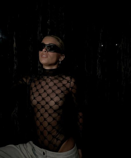 mother daughter onlyfans hot nude pics