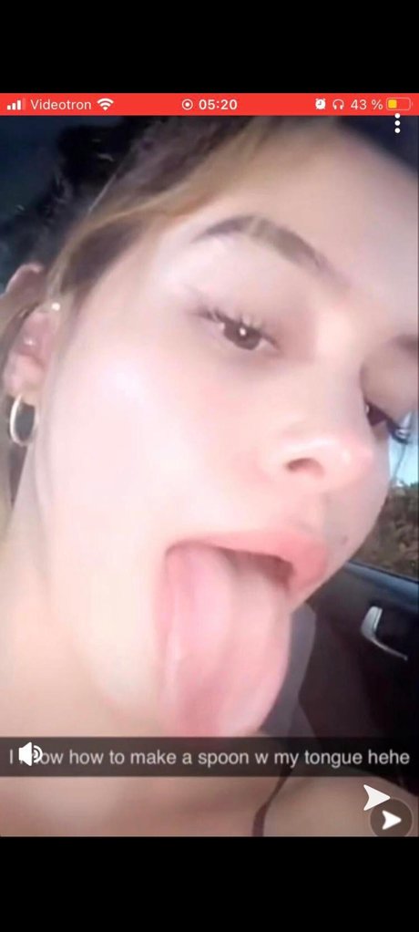 Lea Elui star naked pics