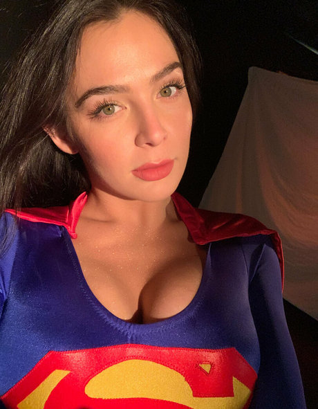 hooters onlyfans hot nude gallery