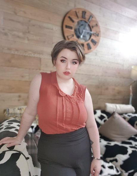 maebry nice model gallery