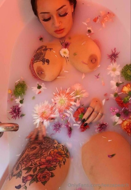 leezapeach porn actress images