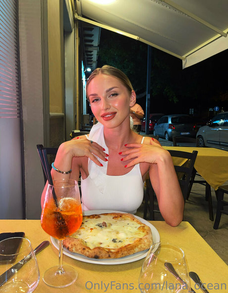 lana ocean naked actress image