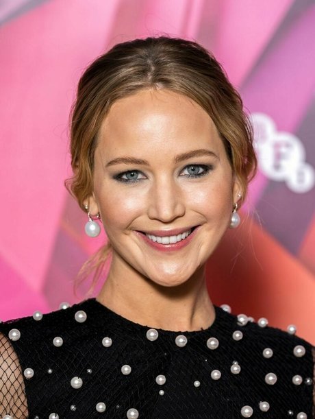 Jennifer Lawrence top model photo