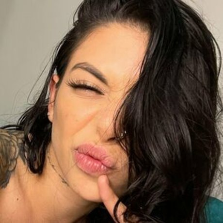 ginavalentinauncensored pornstar erotic img