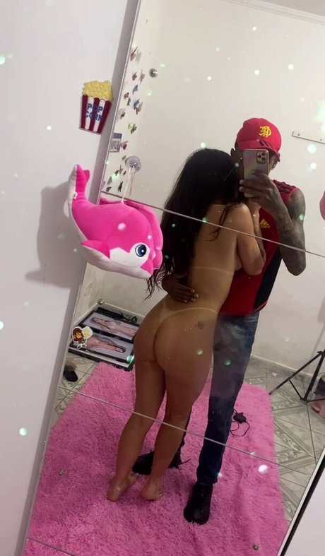 MC Pipokinha hot model archive