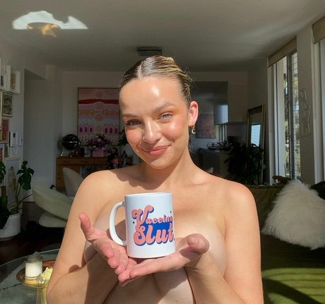 Abbie Chatfield pornstar best img