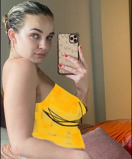 teen lesbian onlyfans pornos picture