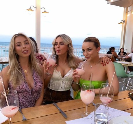 Abbie Chatfield perfect pornstar image