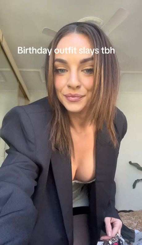 lesbian pussy onlyfans nude archive