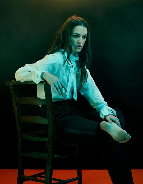 Keira Knightley porn model archive