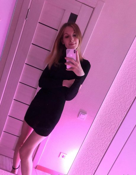 ts avy white pornstar pretty galleries