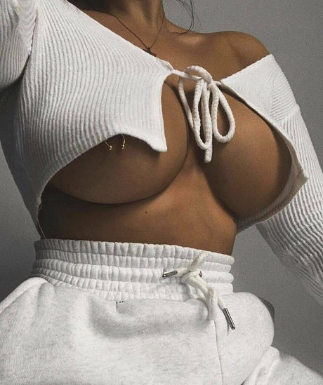 ginavhuynh nudes actress photos