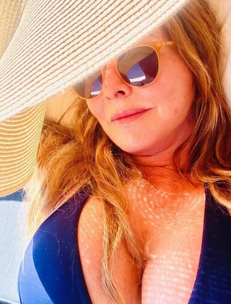 Carol Vorderman best star pics