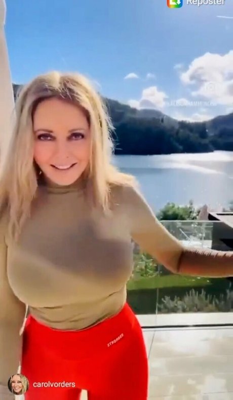 Carol Vorderman star high quality photos