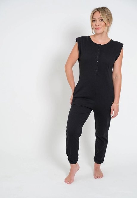 bulge onlyfans pornographic images