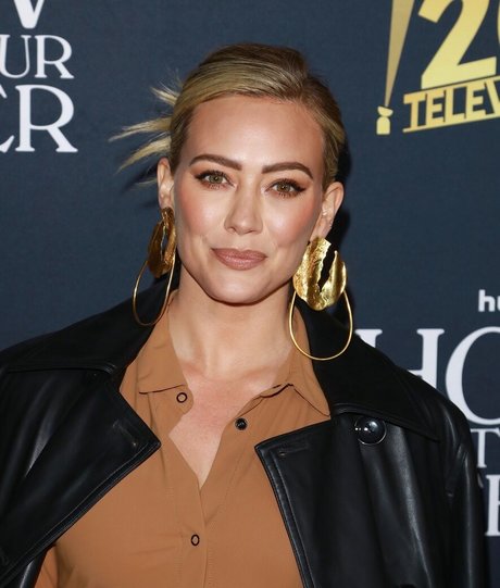 big dildo onlyfans art naked galleries