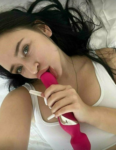 jenny chubby model adult image