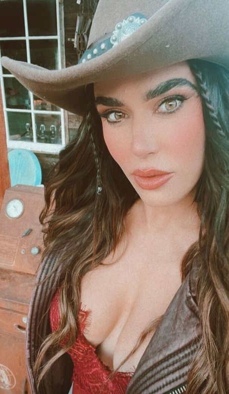 petite blonde milf onlyfans free sex pics