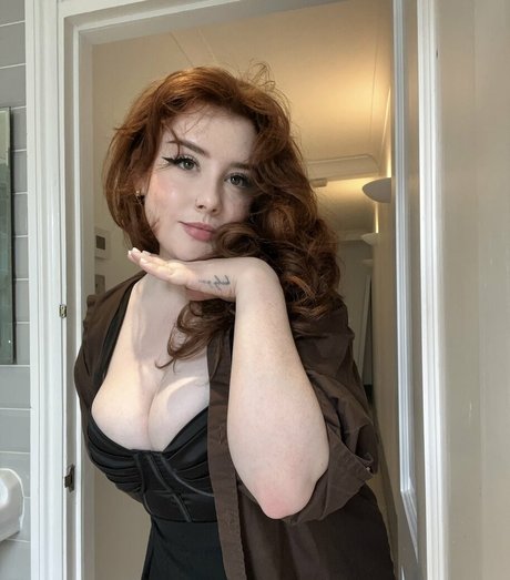 big tits granny onlyfans erotic pics