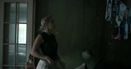 blonde secretary onlyfans sexy xxx images