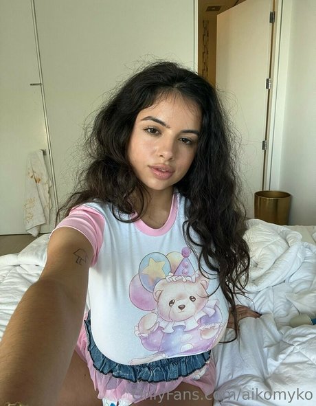 asian top onlyfans hot porn image