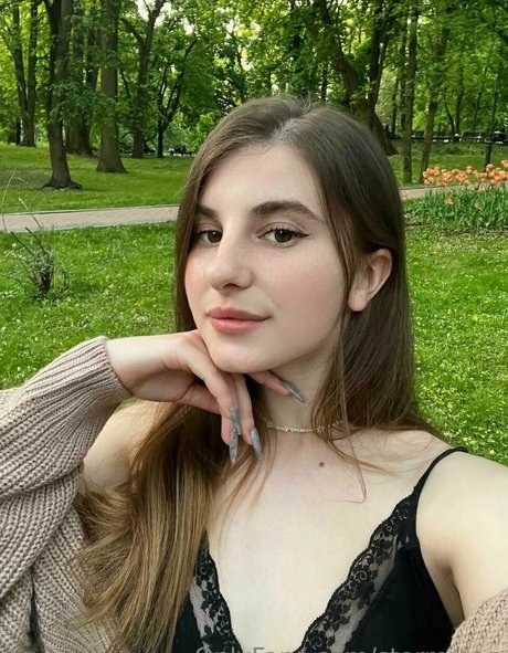 japanese teen onlyfans naked picture