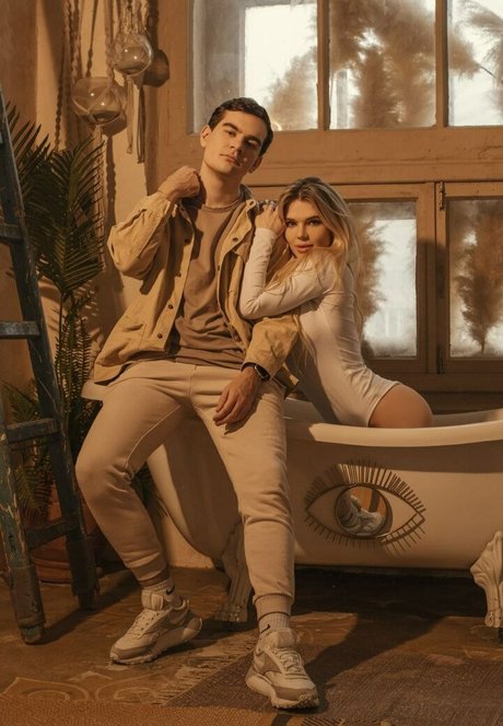 milf shower onlyfans art naked img