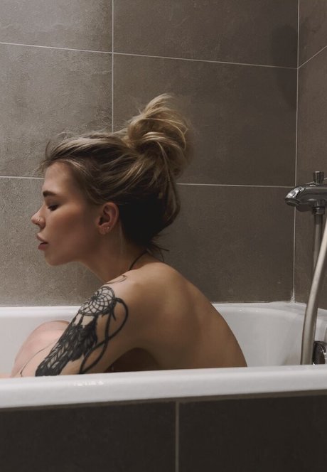 thick mature onlyfans free sex image