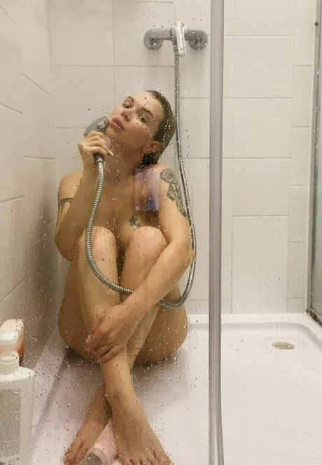 innocent onlyfans naked gallery