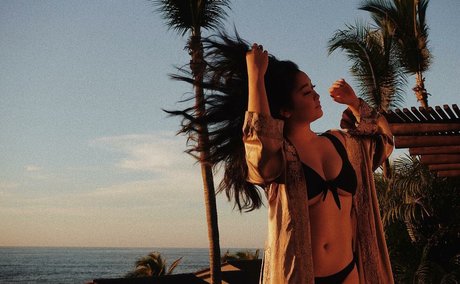 Lana Condor porn model pics