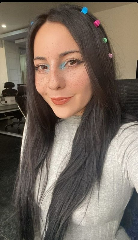 bellacuentos pornstar beautiful img