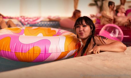 tomiebabydollfree nude star image