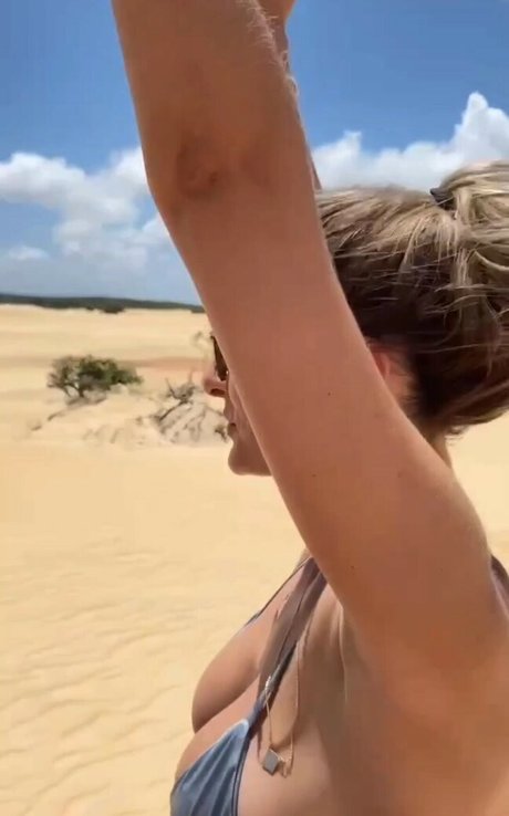 Paloma Tocci nude actress pictures