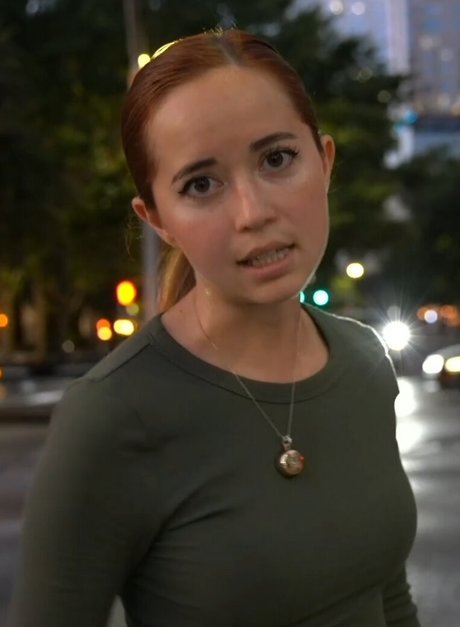 Mayahiga high quality actress gallery