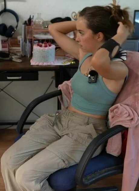 Mayahiga star pornographic pics