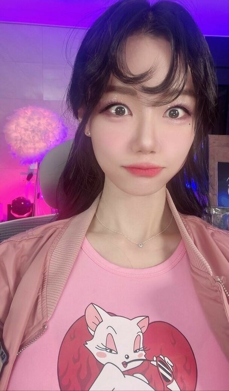 curvy teen onlyfans beautiful xxx photo