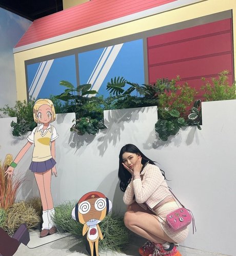 Berry xxx actress img