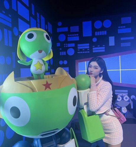 mother onlyfans nude img