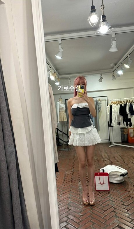 model onlyfans free sexy pic