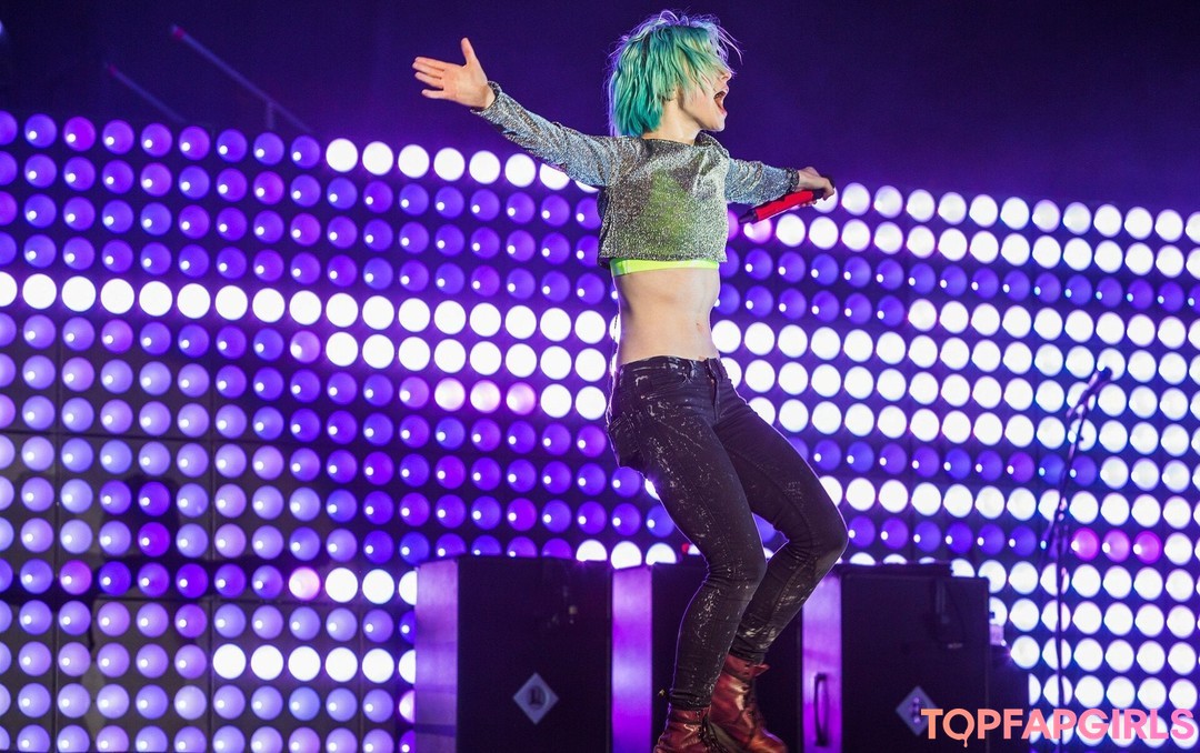 Hayley Williams pornstar beautiful image