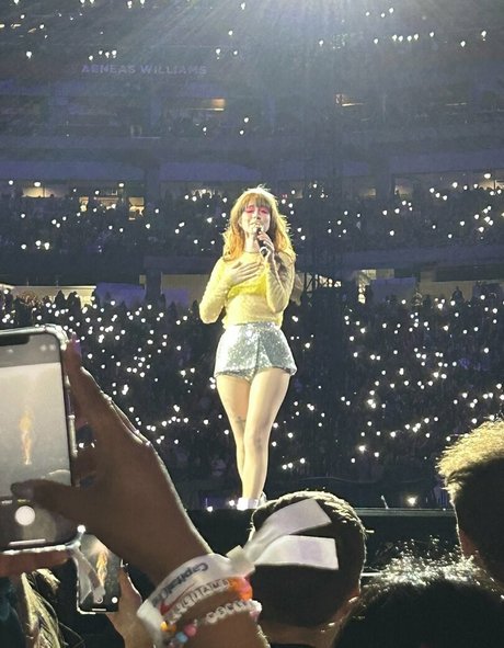 Hayley Williams pornstar erotic pictures