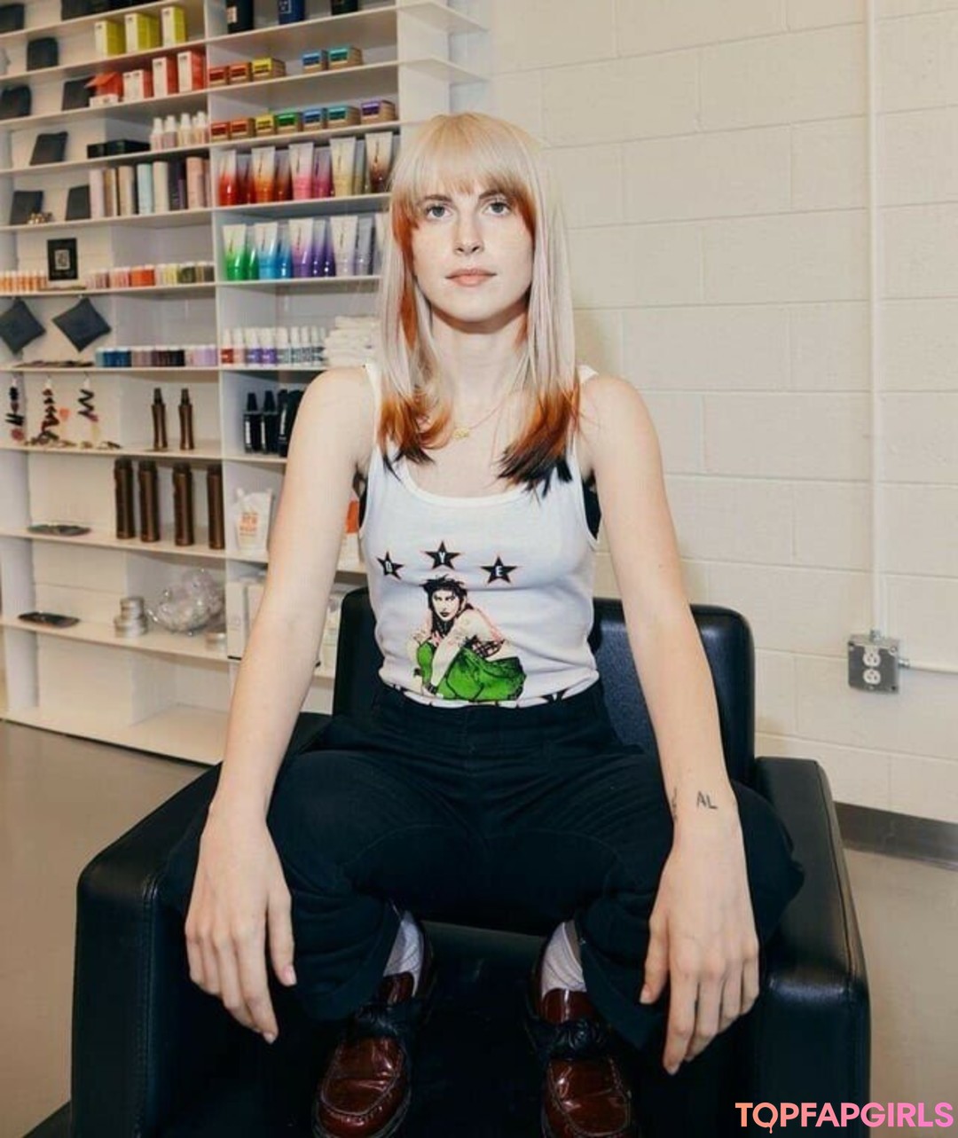 Hayley Williams erotic star photos