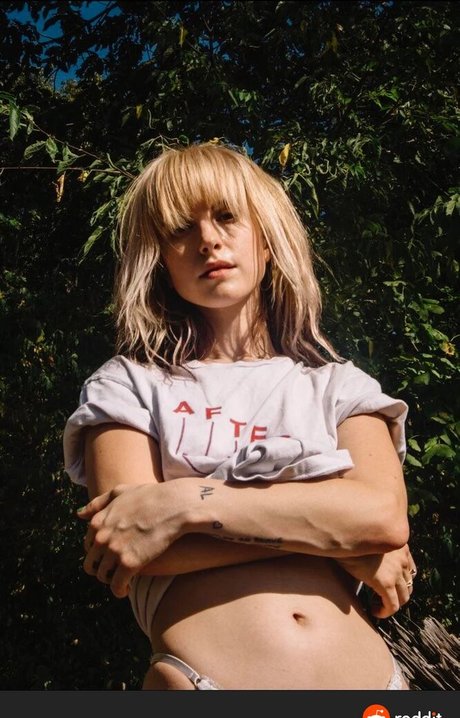 leather leggings onlyfans free sexy image