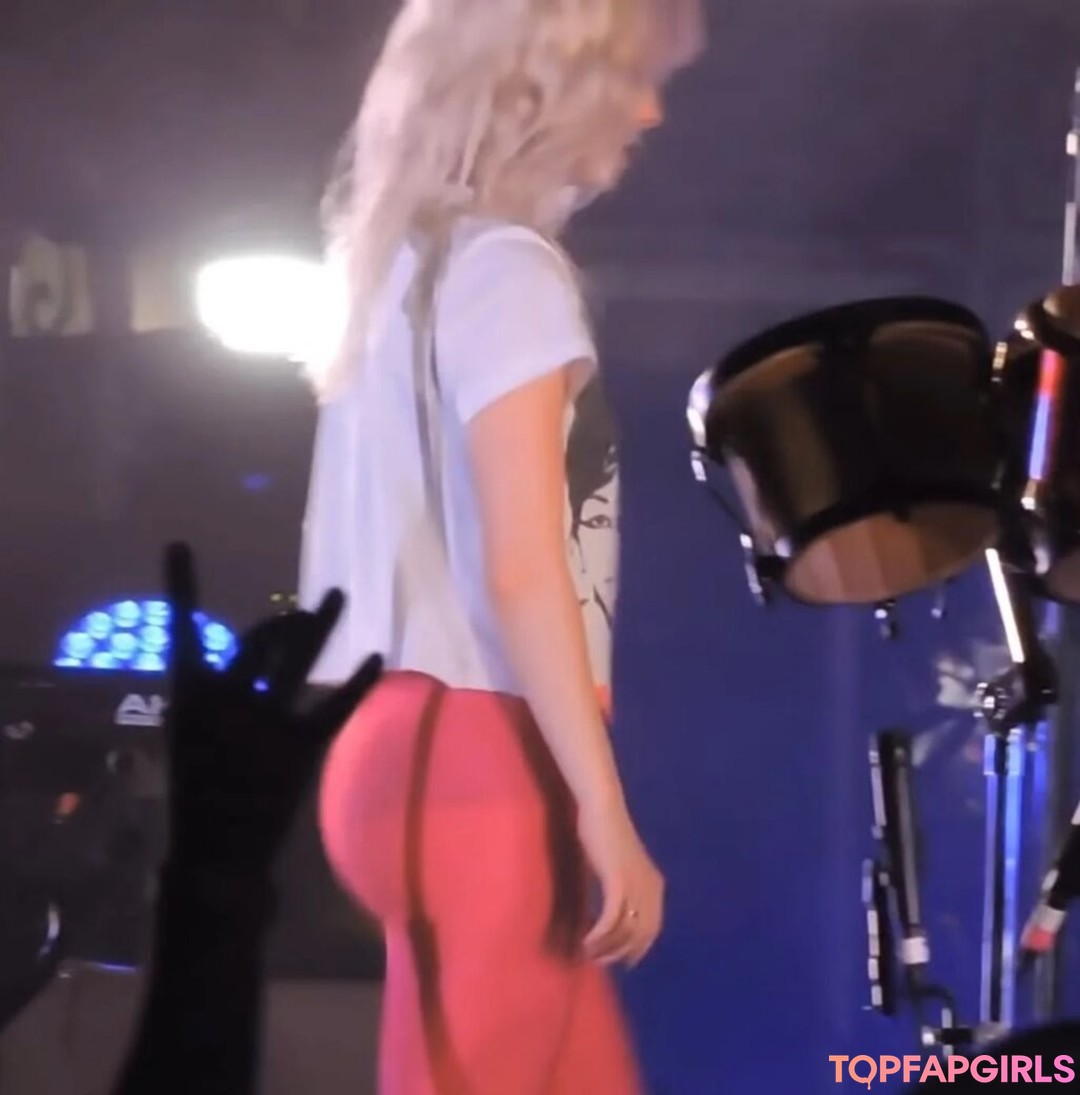 Hayley Williams star beautiful galleries