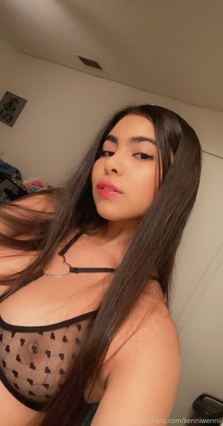 kenniwennii model pretty photos