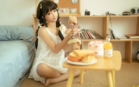 blonde big tits onlyfans adult photos