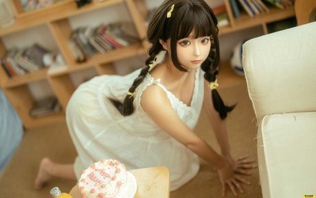 mom feet onlyfans nude image